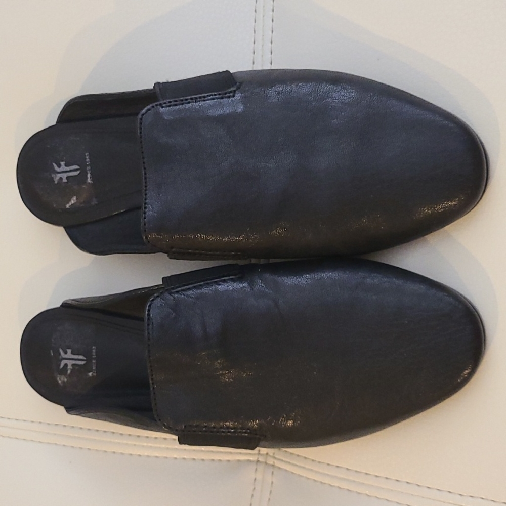 Frye black size 6 shoes